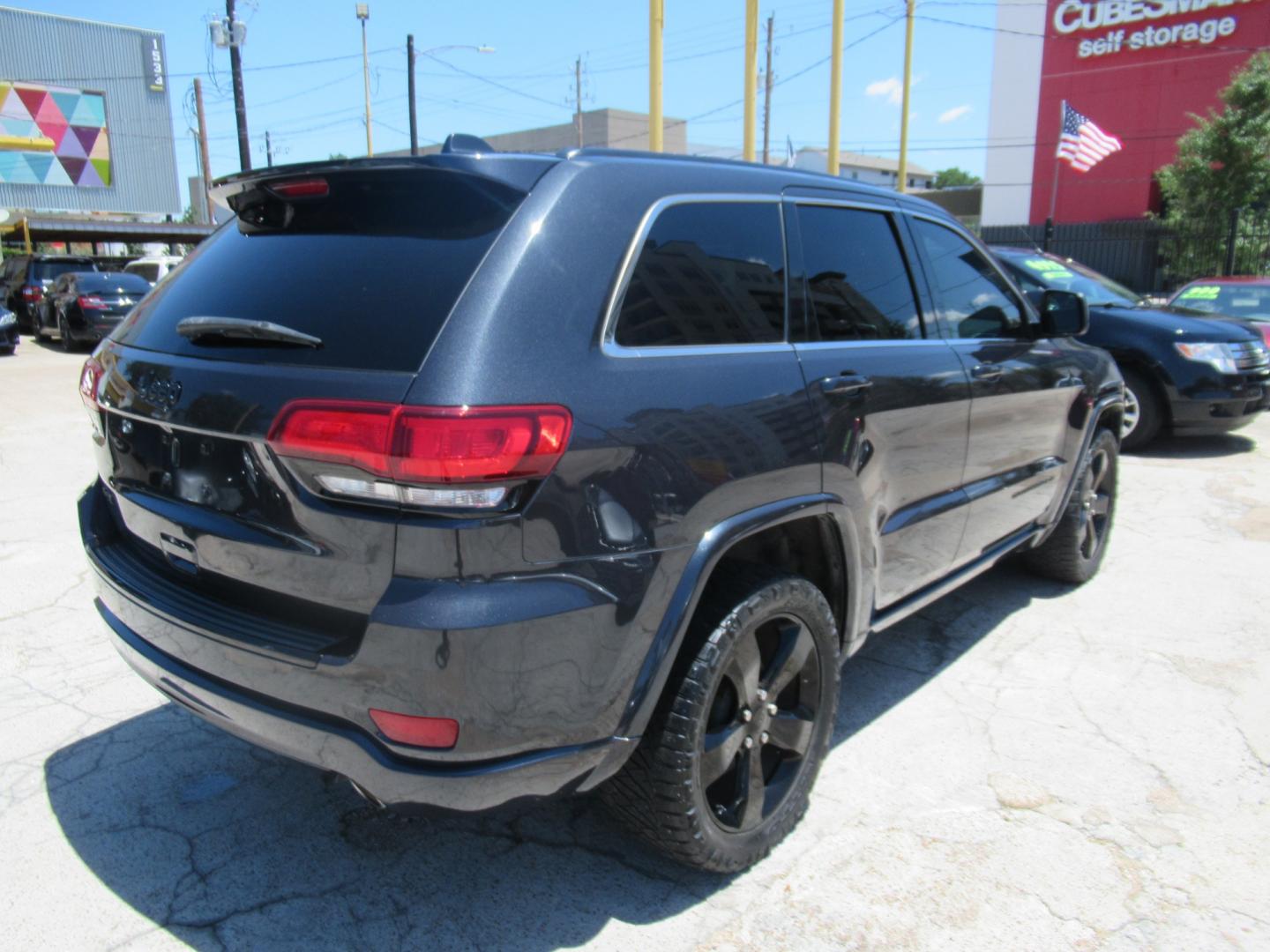 2015 Black /Black Jeep Grand Cherokee ALTITUDE (1C4RJFAGXFC) with an 3.6L V6 F DOHC 24V engine, Automatic transmission, located at 1511 North Shepherd Dr., Houston, TX, 77008, (281) 657-1221, 29.798361, -95.412560 - 2015 JEEP GRAND CHEROKEE ALTITUDE VIN: 1C4RJFAGXFC948318 1 C 4 R J F A G X F C 9 4 8 3 1 8 4 DOOR WAGON/SPORT UTILITY 3.6L V6 F DOHC 24V GASOLINE REAR WHEEL DRIVE W/ 4X4 - Photo#20